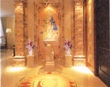 玄關忌色彩和圖案雜亂